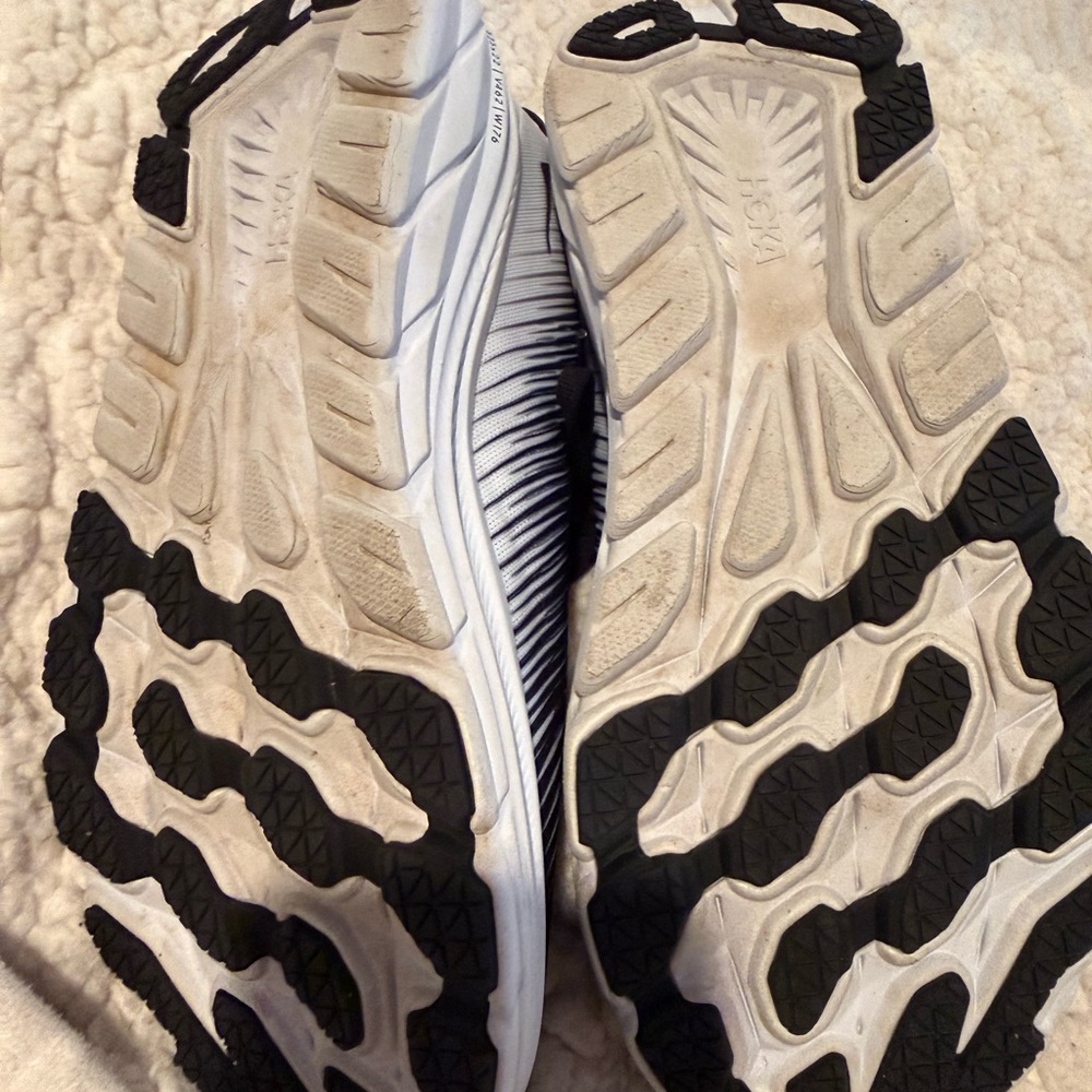 Women’s Hoka Rincon 3 Sneakers 8.5 - Picture 5 of 7